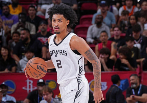 Spurs đánh bại Jazz Overtime