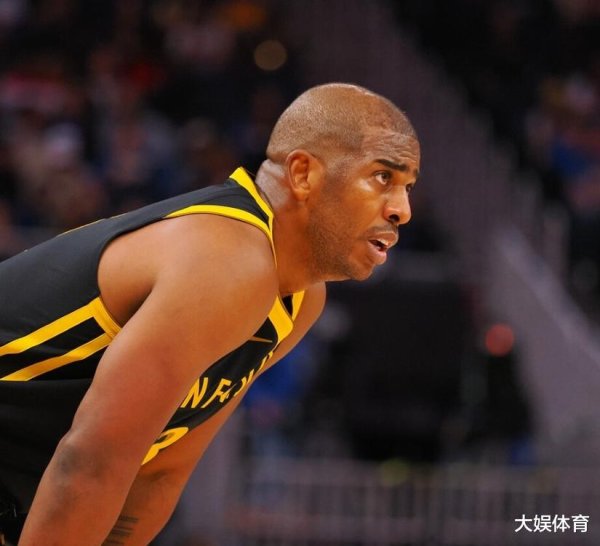 Paul, 40 tuổi, đã chơi ở NBA